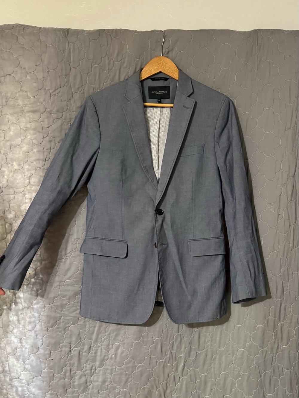 Banana Republic Men’s Tailored Fit Blazer